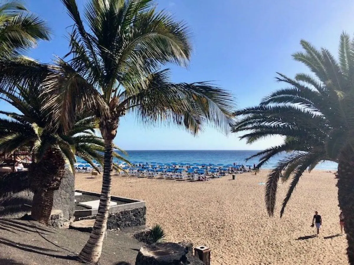 Apartment Florencia, With Pool & Wifi In Puerto Del Carmen Lanzarote Island Spain