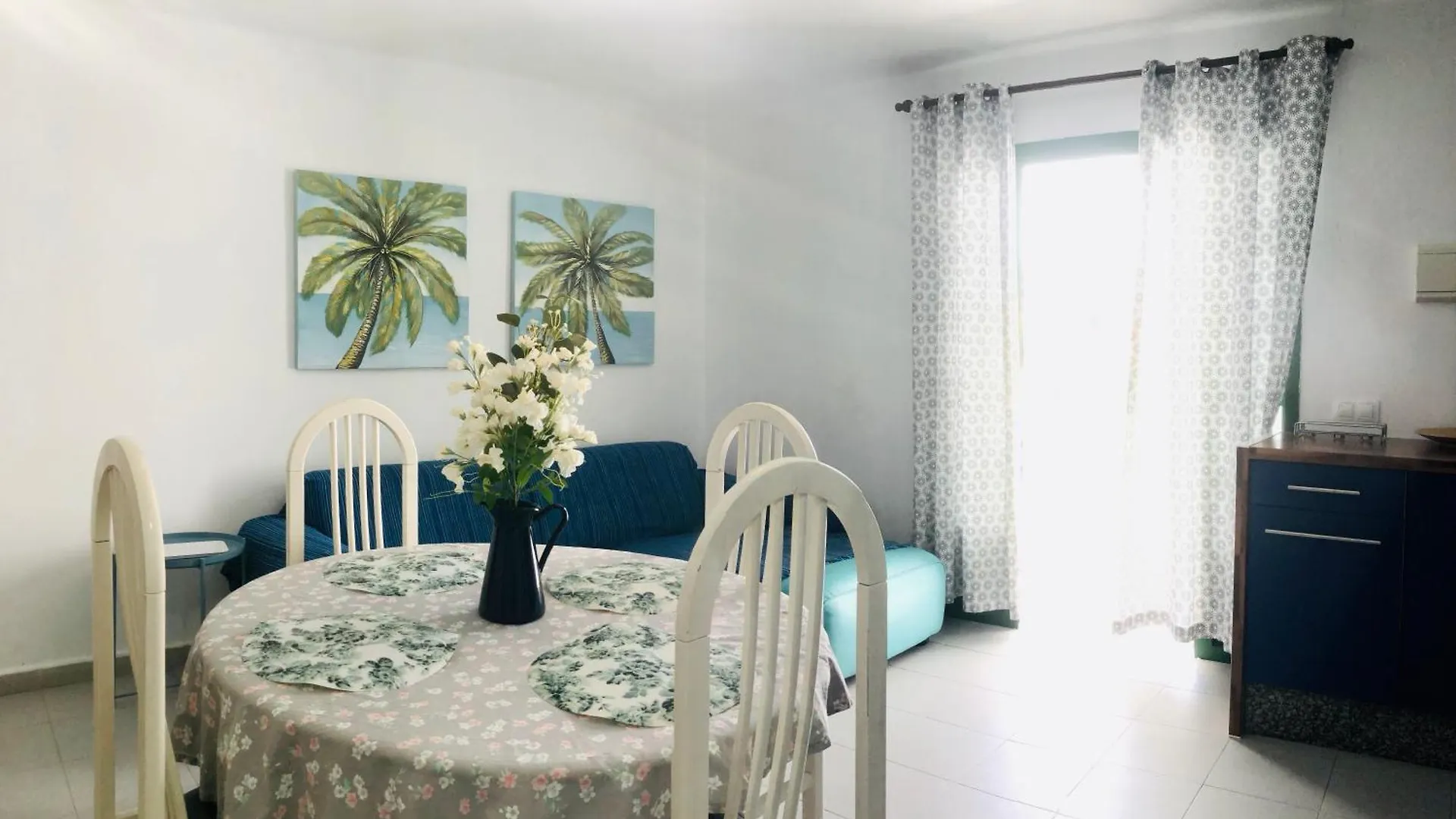 Apartment Florencia, With Pool & Wifi In Puerto Del Carmen Lanzarote Island